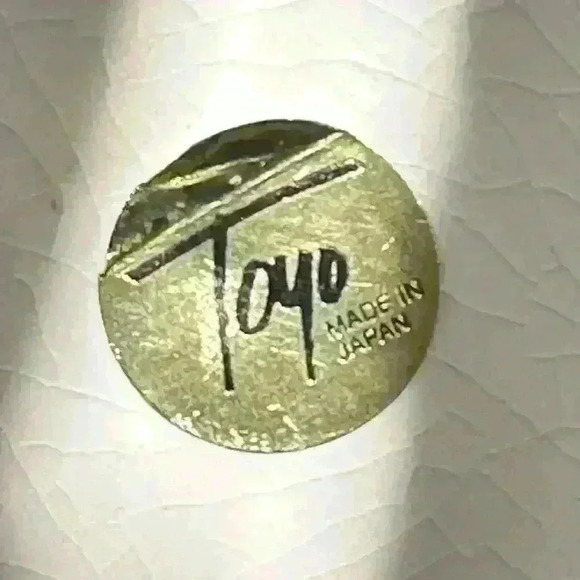 Hand Painted Unique Vintage Japanese Toyo Porcelain Decorative Plate 12.5 inches - Picture 3 of 4